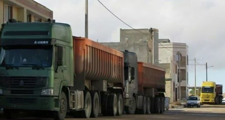 افزایش جریمه توقف کامیونهای سنگین درمعابر شهر یزد تا ۲۵۰ هزار تومان افزایش جریمه توقف کامیونهای سنگین درمعابر شهر یزد تا ۲۵۰ هزار تومان