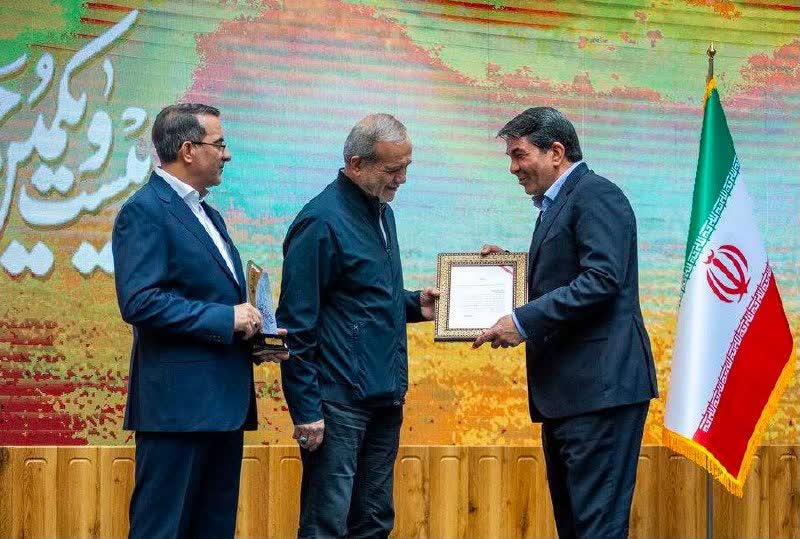 طالبی، استاندار برگزیده کشور شد