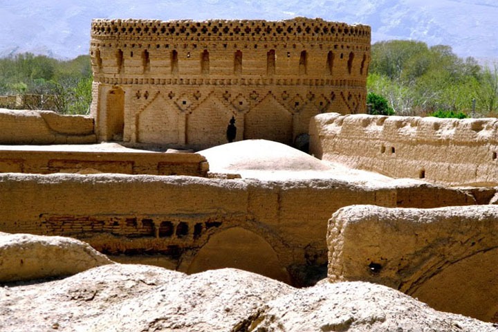 روستای سریزد پنجمین روستای گردشگری و شاهکار شهرنشینی ایران باستان