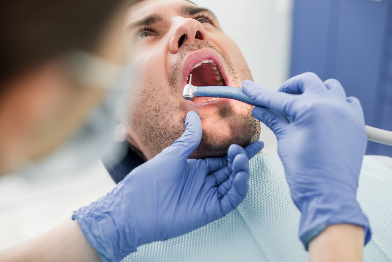 ویزیت رایگان دندان‌پزشکی در زارچ
