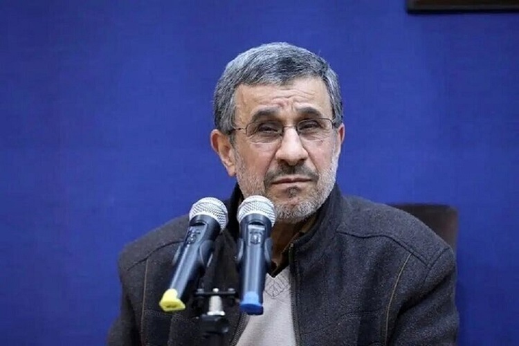 فیلم| احمدی‌نژاد اعلام کرد در انتخابات ریاست جمهوری ثبت نام می‌کند