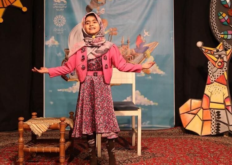 جشنواره بین‌المللی قصه‌گویی در یزد آغاز شد