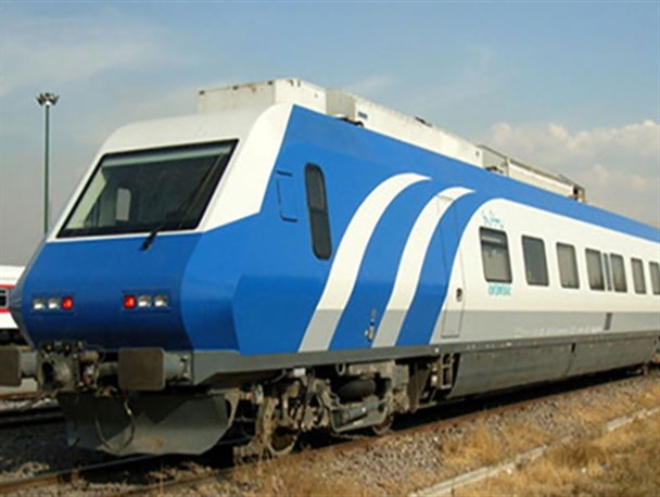 قطارهای تندرو یزد «بخاطر نبود مسافر» همچنان در حالت تعلیق