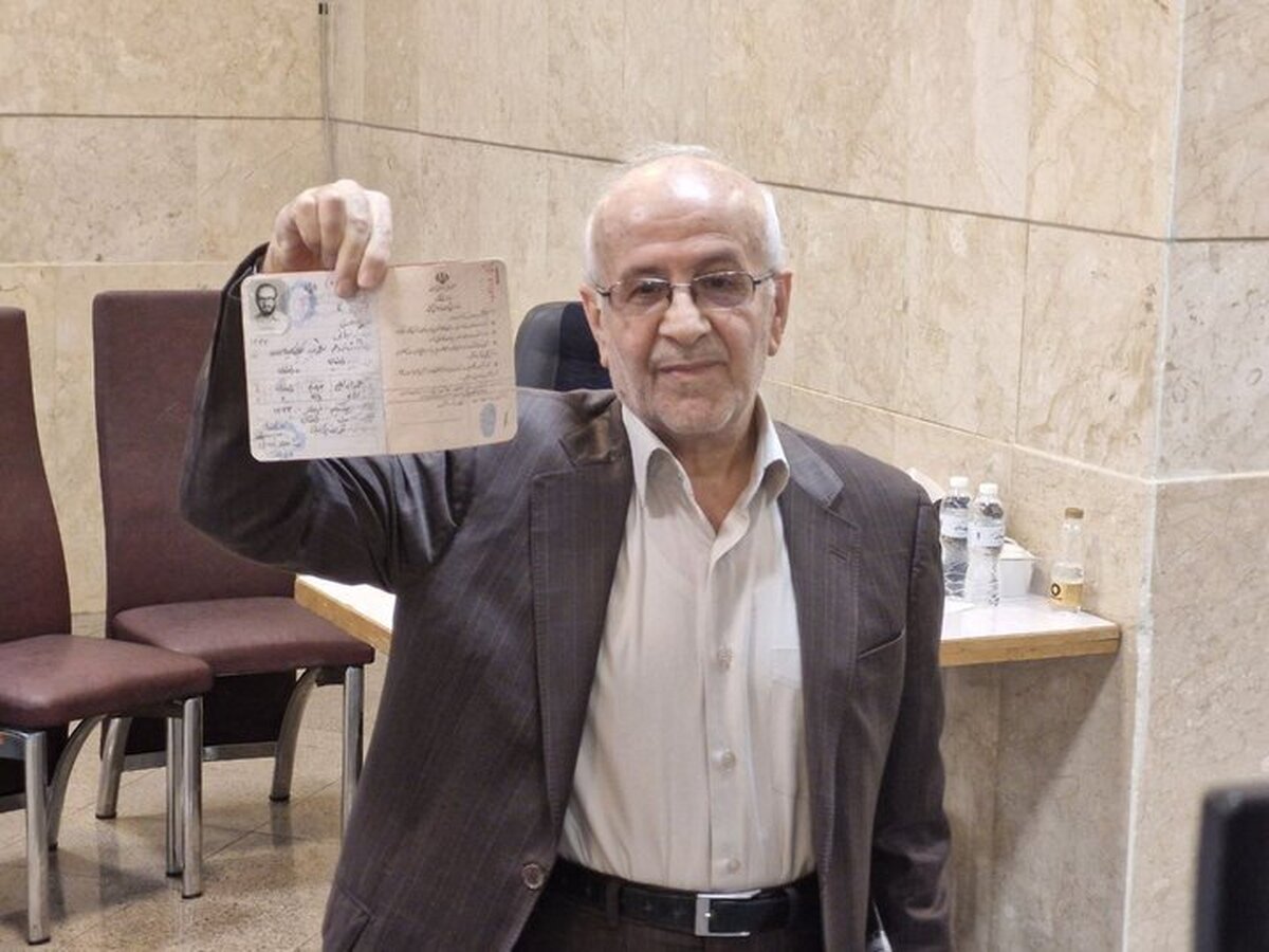 حسن سبحانی در انتخابات ریاست جمهوری ثبت نام کرد