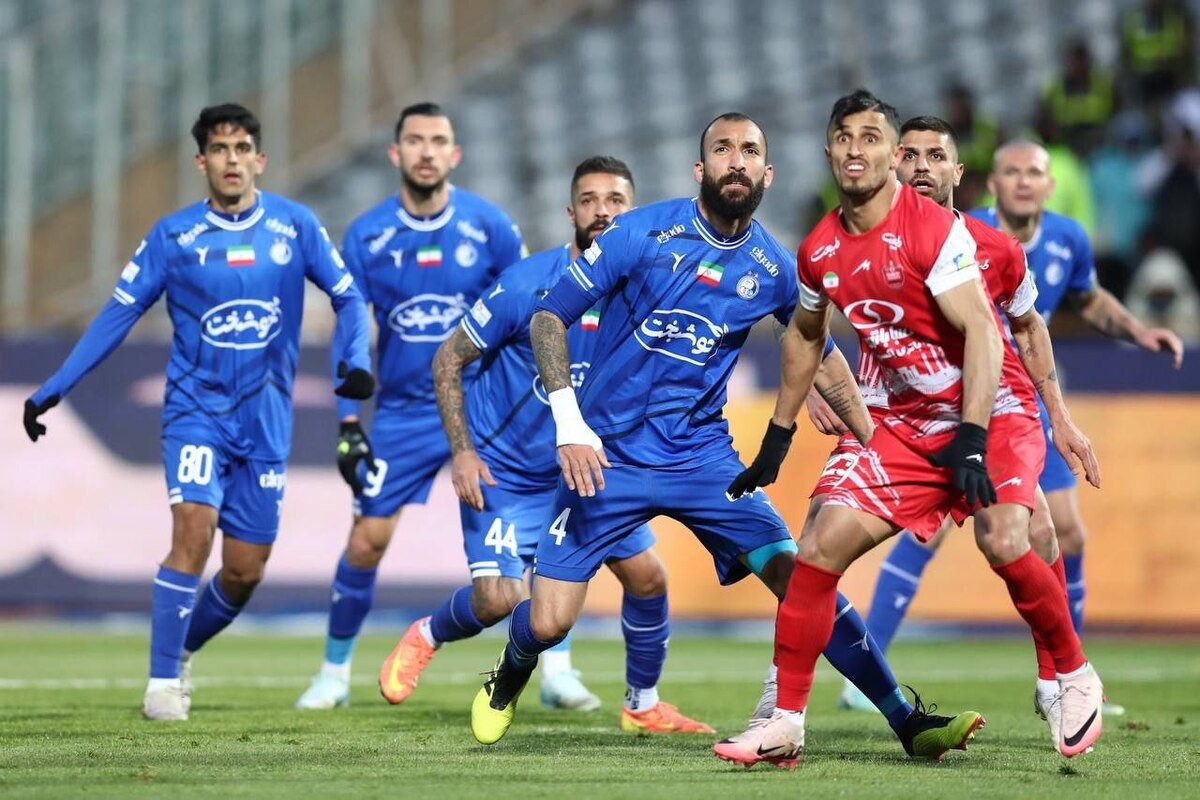 جدول لیگ بعد از برد پرسپولیس در دربی و تساوی سپاهان-تراکتور