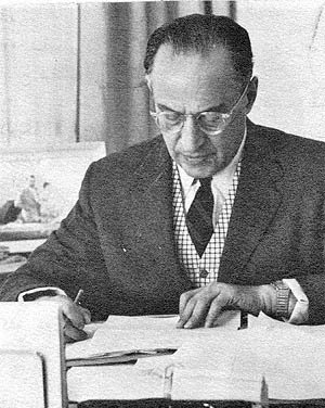 ابوالحسن ابتهاج مدیر بخش خاورمیانه صندوق بین‌المللی پول نمونه‌ای از برخورد شاه با نخبگان درون حاکمیت