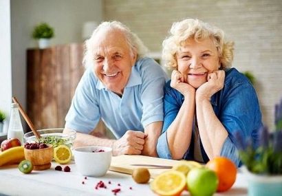 تغذیه سالم و مناسب در دوران سالمندی