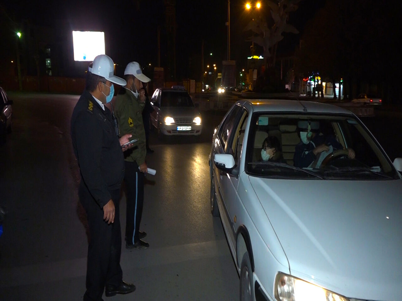 اجرای قاطع محدودیت ترافیکی در بهاباد