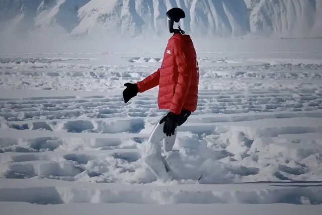 رکوردشکنی ربات‌ انسان‌نمای چینی در یخبندان