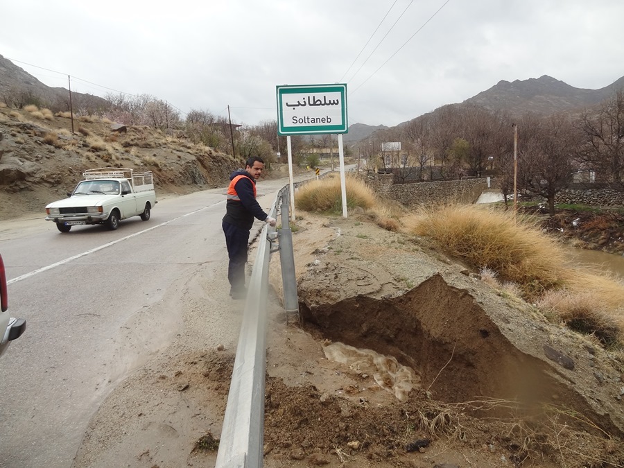 سيل بردگي محور سانيج در شهرستان تفت