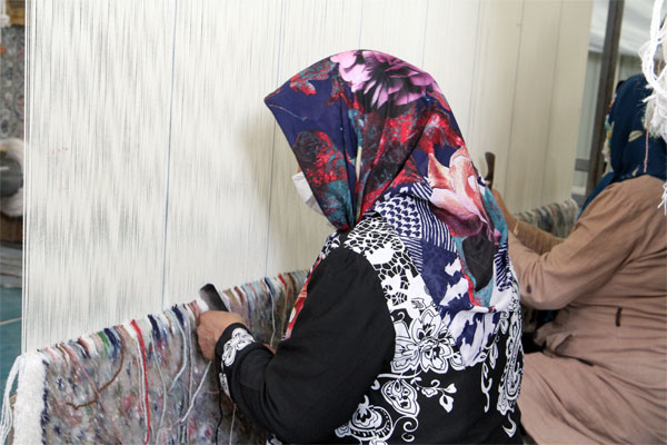 41 درصد خانوار تحت حمایت در استان یزد دارای سرپرست زن هستند