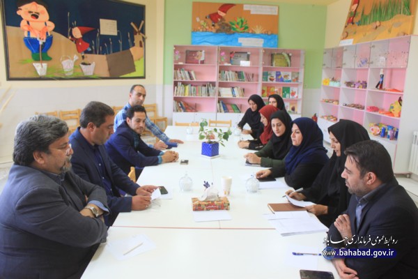 برگزاری جلسه شورای فرهنگی کانون پرورش فکری استان یزد در شهرستان بهاباد