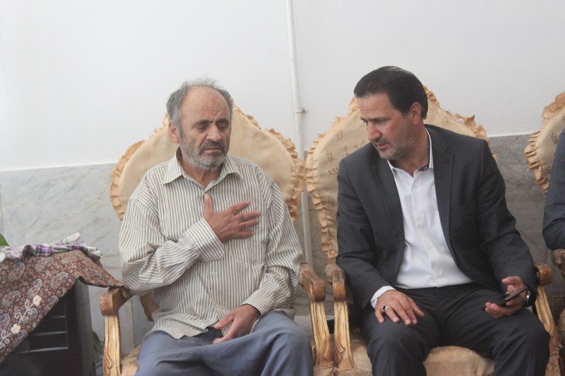 عیادت فرماندار بهاباد از جانباز سرافراز حاج محمد درندی