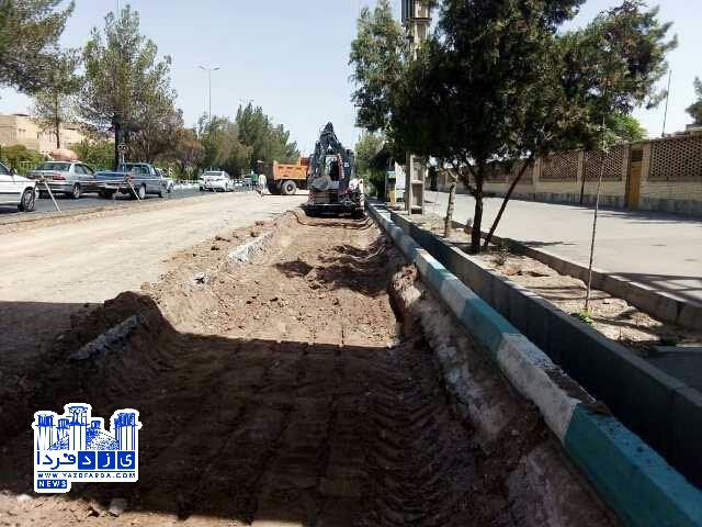 شروع عملیات اجرایی فاز ۲ آسفالت بلوار مدرس (ره) حد فاصل بیمارستان شهدای کارگر تا میدان نماز