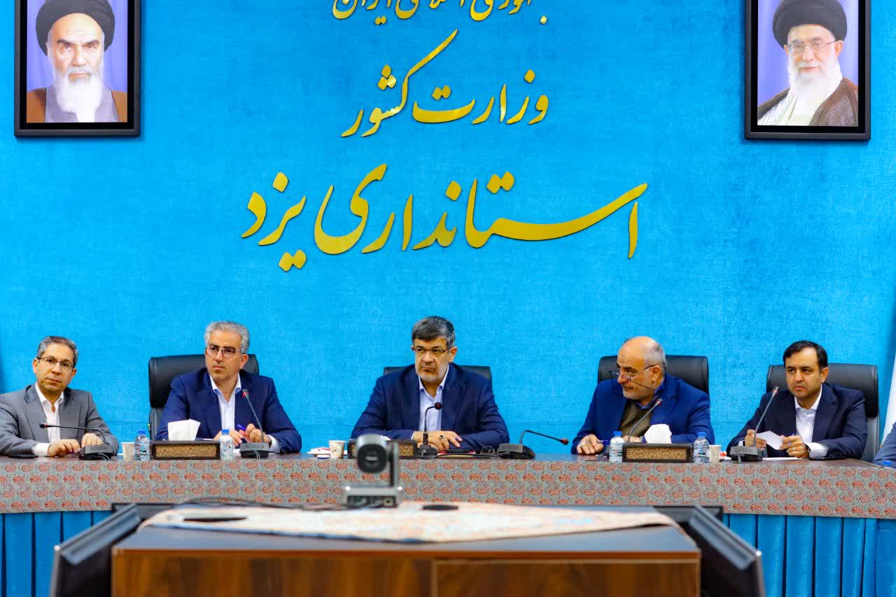 تشکیل کارگروه ویژه اصناف یزد برای رفع موانع تولید