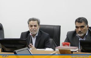 ديدار صميمانه استاندار يزد با دانش آموزان نخبه استان