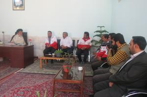 دیدار کارکنان وتعدادی از اعضاء جمعیت هلال احمر شهرستان بافق با امام جمعه شهرستان 