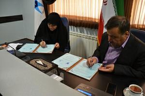 در مراسمی تفاهم نامه همکاری دانشگاه علوم پزشکی و خدمات بهداشتی درمانی شهید صدوقی یزد و دانشگاه آزاد اسلامی با هدف دستیابی به اهداف منطقه ویژه علم و فناوری امضا شد