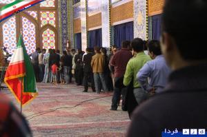 گزارش تصویری :لحظه به لحظه حضور مردم شهرستان یزد /حوزه مسجد روضه محمدیه یزد (حظیره پایگاه انقلاب)