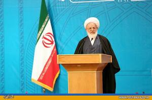امام‌جمعه يزد در ديدار رئیس‌جمهوری با نخبگان استان :دولت از توسعه حوزه‌های علميه در استان حمايت كند