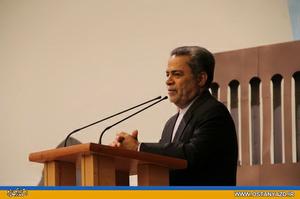 افرادي كه بر طبل اختلاف می‌کوبند از عوامل دشمن هستند / برخی فکر نکرده حرف می‌زنند