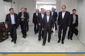 وزير بهداشت و درمان وارد استان يزد شد
