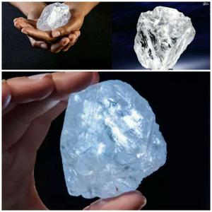 الماس 70 میلیون دلاری بزرگترین الماس کشف شده در ۱۰۰ سال اخیر/تصویر