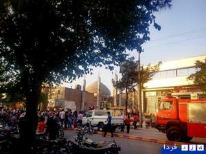 ریزش یک ساختمان در حال ساخت در خیابان کاشانی یزد 
