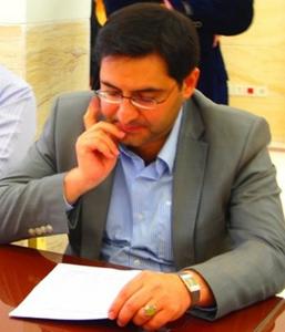 سید محمد رضا مدرسی عضو شورای اسلامی شهر یزد با گرامیداشت شهادت خبرنگار شهید محمود صارمی ، روز خبرنگار را به جامعه خبرنگاری و اصحاب رسانه تبریک گفت.