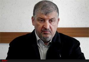 پایداری ها به سمت احمدی نزاد می روند 