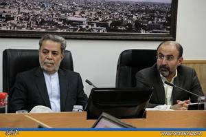 معرفی و تقدیر از دستگاه‌های اجرایی برتر استان در هفتۀ دولت