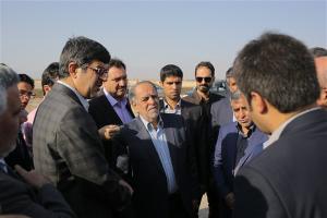 بازدید دکتر ترکان مشاور رییس جمهور و دبیر شورای عالی مناطق آزاد و ویژه اقتصادی کشور از بندرخشک پیشگامان