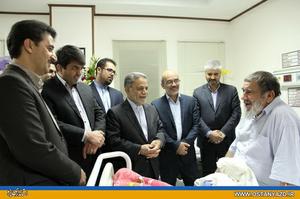 عیادت استاندار یزد از امام جمعۀ شهرستان بافق