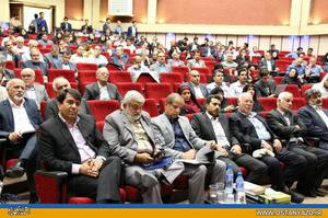همایش ملی توسعۀ اقتصادی، اجتماعی و فرهنگی استان در چشم انداز افق 1404 آغاز به‌کار کرد