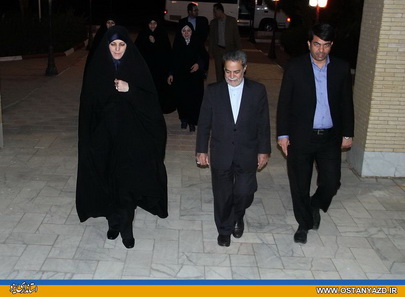 معاون رئیس جمهوری در امور زنان و خانواده وارد یزد شد