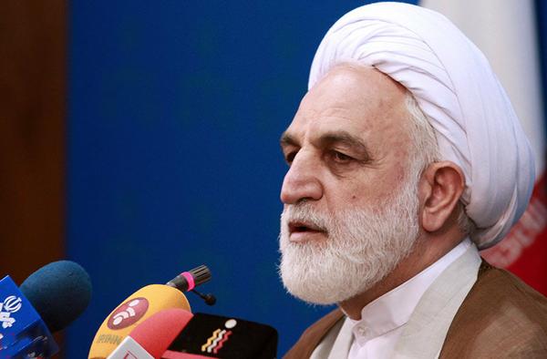 محسنی اژه ای در نشست خبری مطرح کرد دستگیری سه نفر از کارمندان جمع‌آوری اموال توقیفی در یزد /محکومیت یک قاضی به حبس/ اعترافات پزشک تبریزی