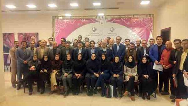 تجلیل از دبیران برگزیده پژوهش و فناوری ادارات کل ورزش و جوانان استانهای سراسر کشور