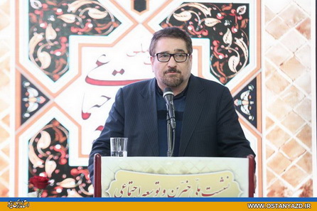 خیّرین به حوزۀ آسیبهای اجتماعی توجه ویژه داشته باشند