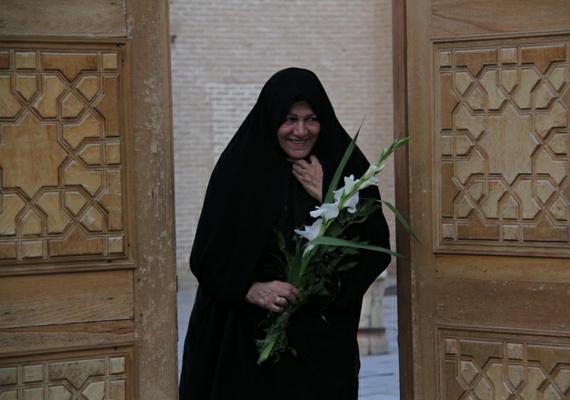 در گفتگو با یزدفردا :خبر گم  شدن حمیده وزیری عضو شورای شهر یزد   توسط خود ایشان تکذیب شد