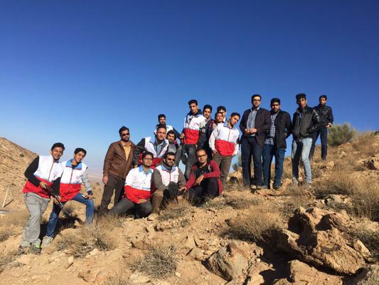 اجرای طرح جنگلانه با حضور اعضا جوانان وبشردوستان هلال احمر شهرستان اردکان