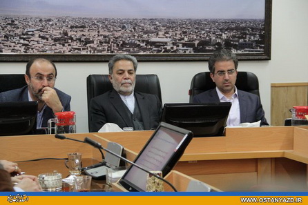 سیاست کلّی دولت تدبیر و امید جلوگیری از خام فروشی است