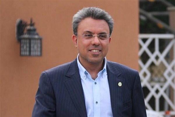 اساسنامه انقلاب، اعتقاد به اسلام، عمل به دستورات قرآن، آزاداندیشی و پرهیز از سلطه‌پذیری است