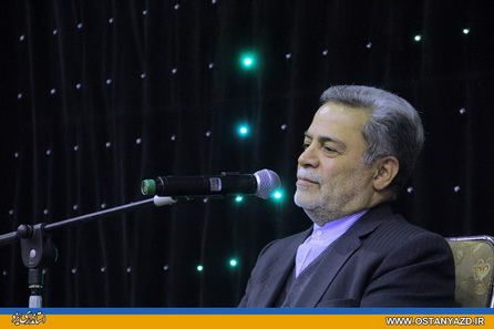 محیط خانوادۀ سالم و شاداب سازندۀ رشد فرزندان است