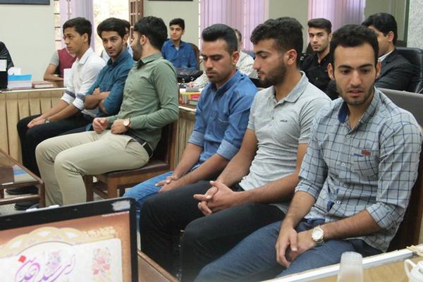 مدير عامل تيم گلساپوش يزد گفت: شوراي اسلامي شهر يزد براي موفقيت تيم فوتبال ساحلی گلساپوش سنگ تمام گذاشت