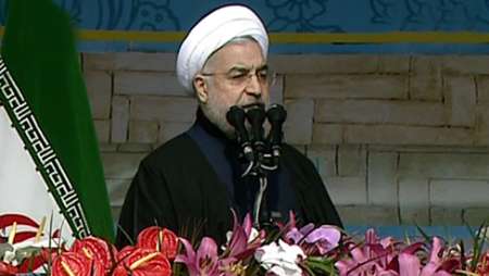 روحانی: منزوی شدن هیچ جناحی را نمی پذیریم
