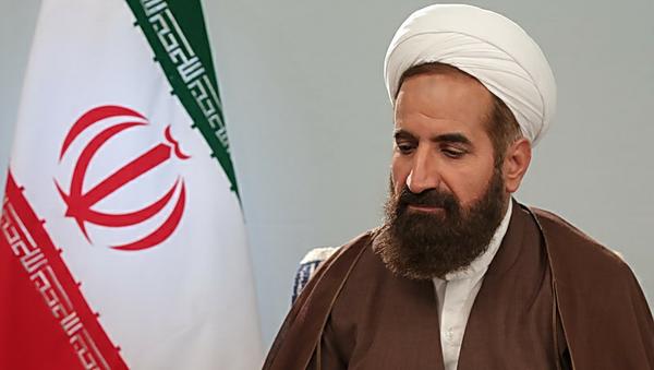 رودررو با شیخ عباس زارع  نامزد پنجمین دوره انتخابات شورای شهر یزد
