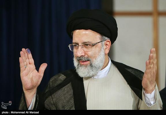 شعار تغییر رییسی با نیروهای احمدی نژاد! 