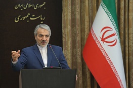  ظريف و زنگنه حق ملت را گرفتند/با مفادی از 2030 در یونسکو مخالفت کردیم