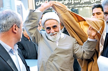 «ناطق»جدید پا جای پای هاشمی فقید 