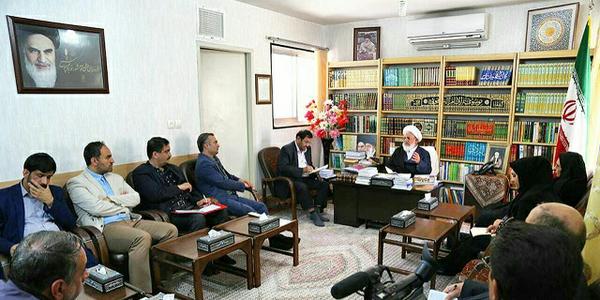 دیدار نماینده ولی فقیه با منتخبین شورای شهر اسلامی یزد